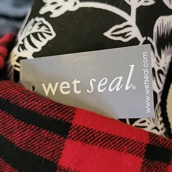 Faux Leather Jacket Cropped - Picture 4 of 4